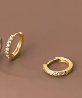 ALDEN GOLD - 18k Gold and Zircon Earrings