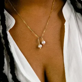 Arca Freshwater Pearl Pendant Necklace