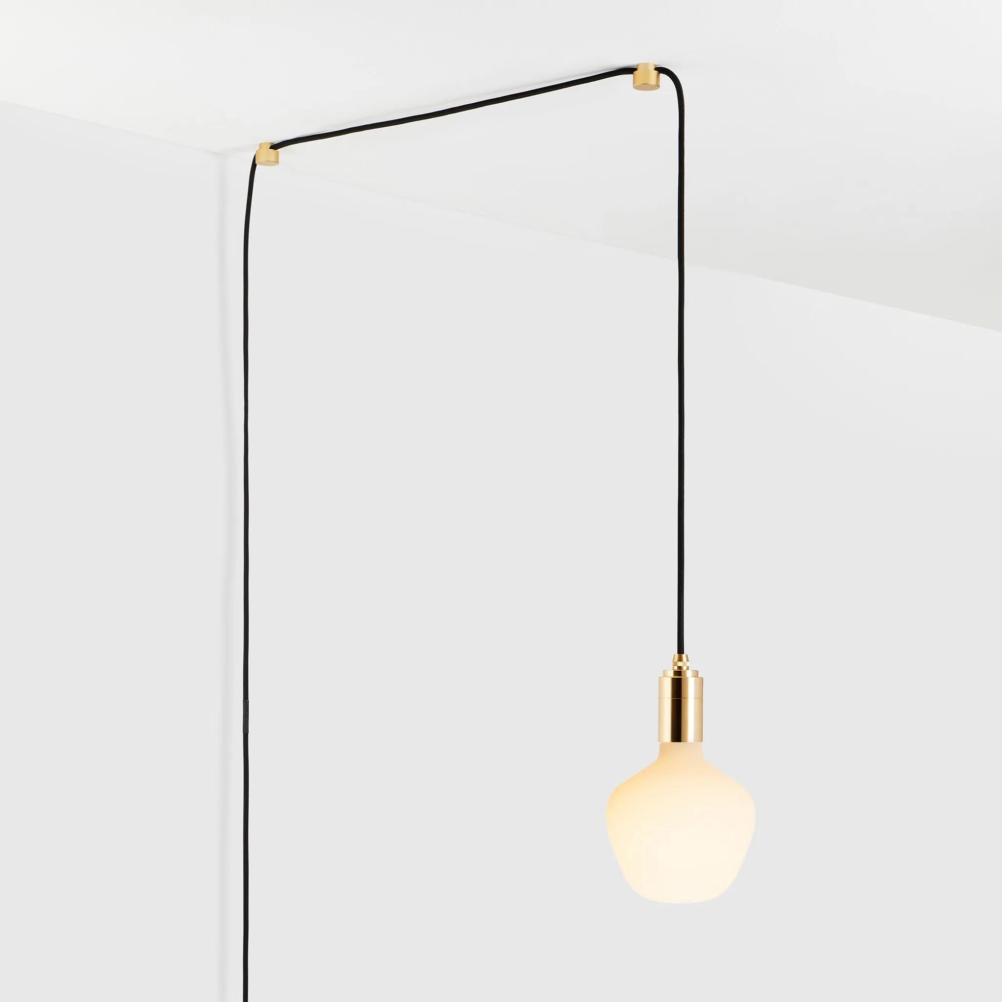 Enno Plug-In Pendant in Brass