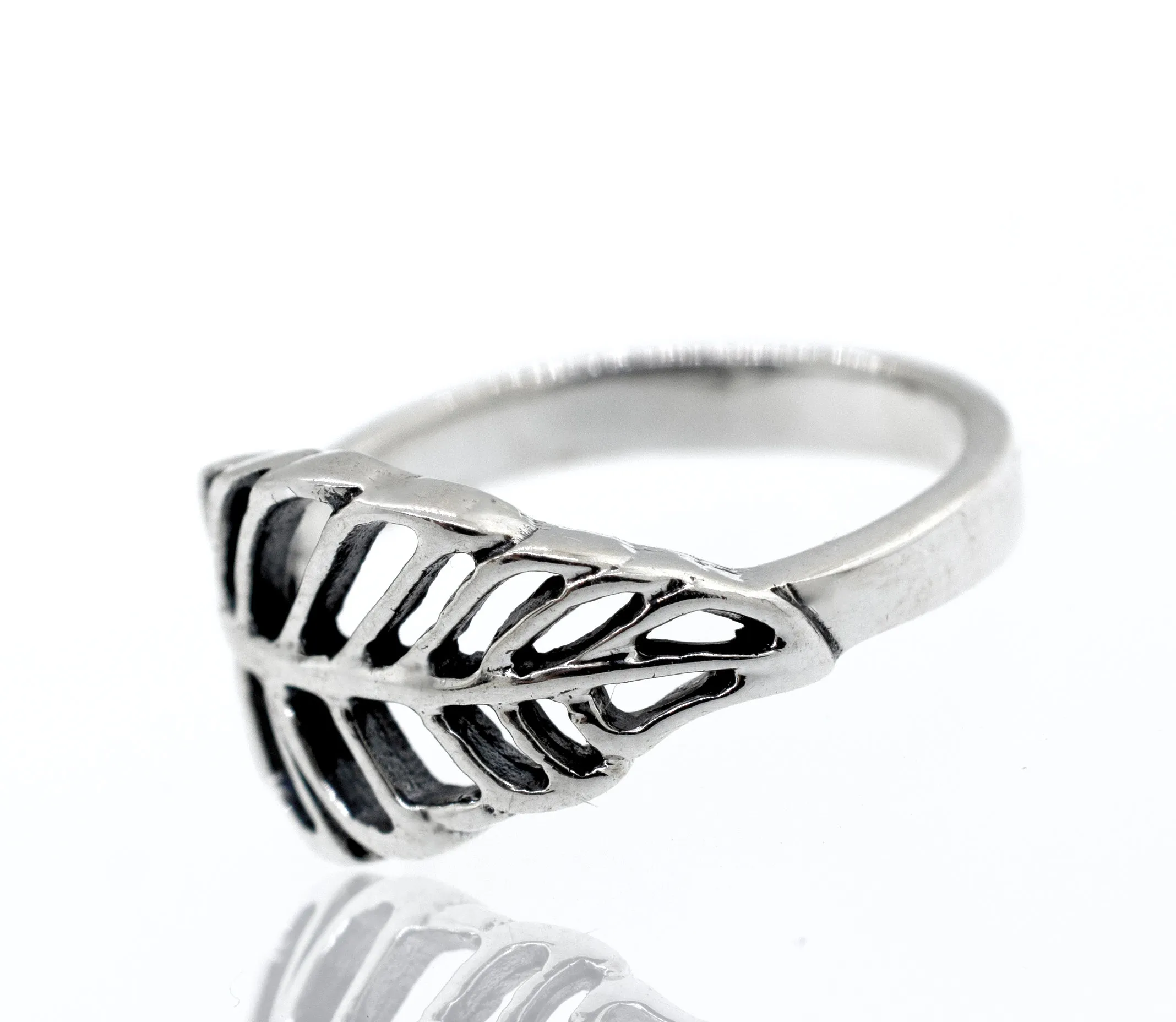 Leaf Ring with Cutout Design