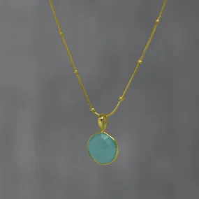 Minimal Round Gemstone Pendant Necklace