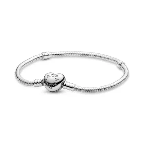 Silver bracelet with heart-shaped clasp