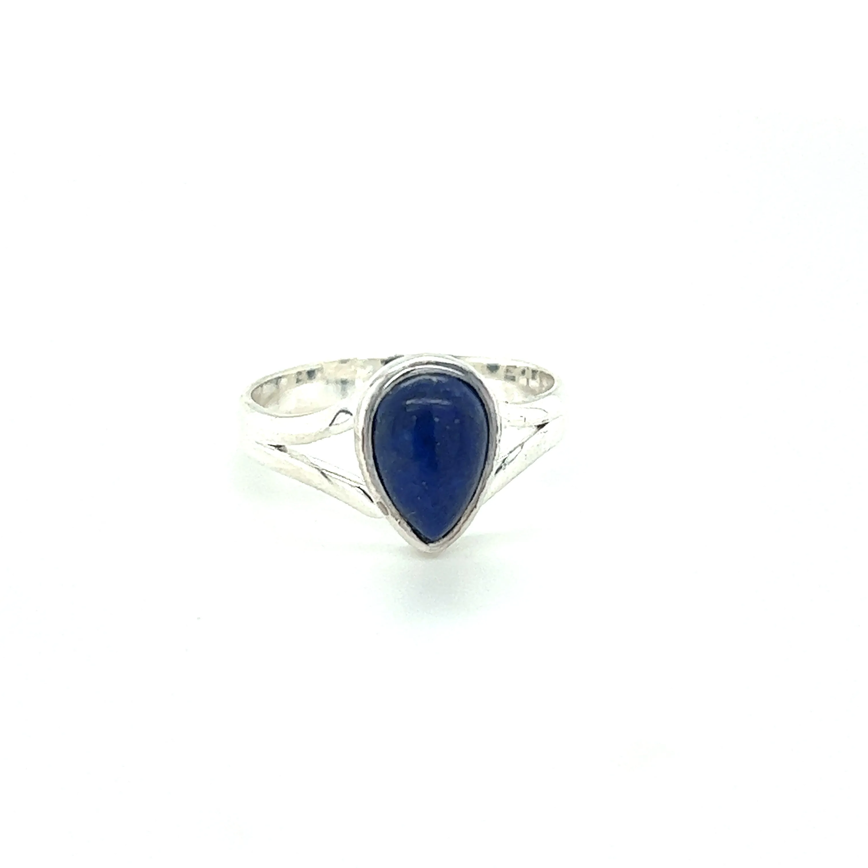 Simple Teardrop Shape Gemstone