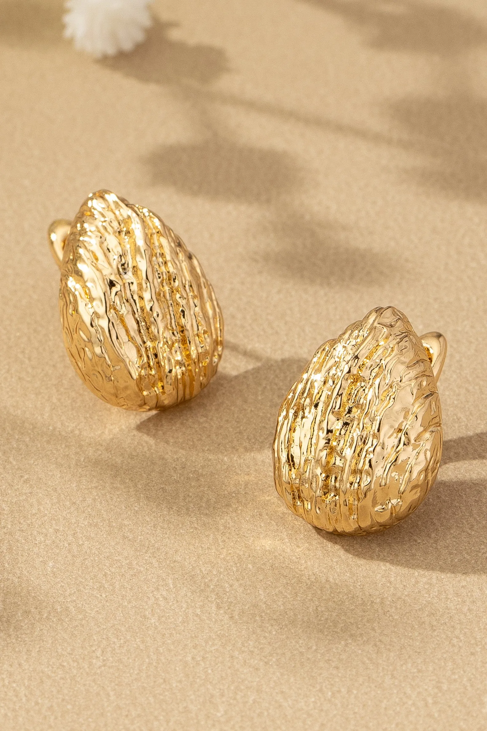 Textured Teardrop Studs Earrings