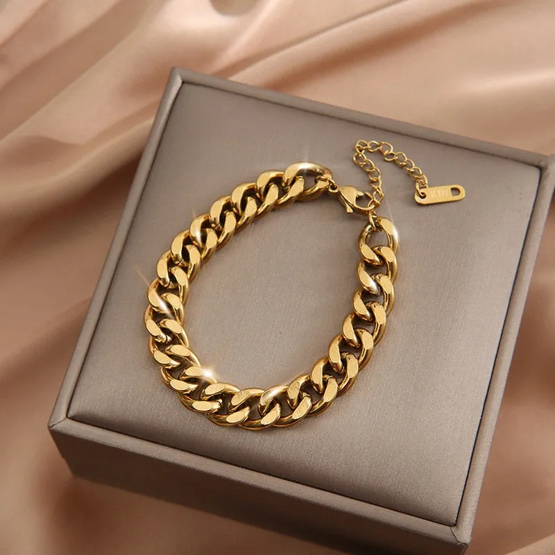 Women Exquisite Gold Color Bracelet